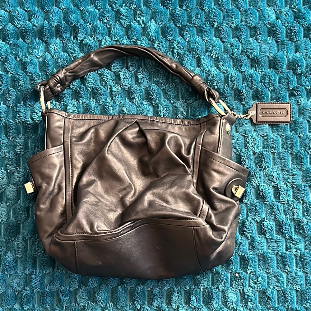 Vintage Coach Black Shoulder Bag with Slouchy Design